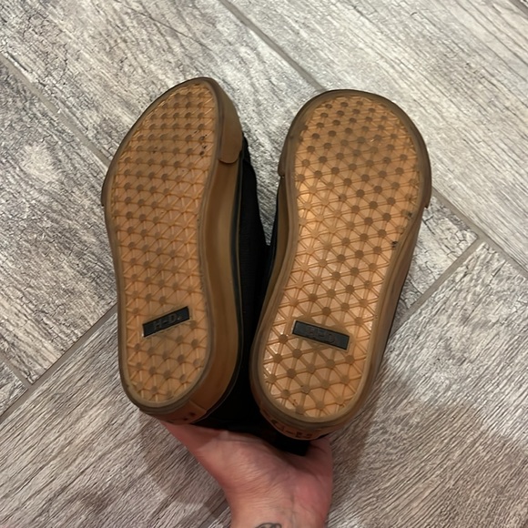 Harley Davidson Converse Style Tennis Shoes - Picture 5 of 5